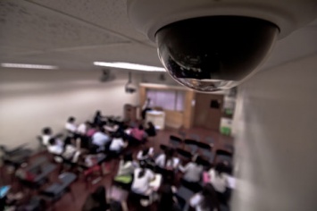 На установку видеокамер в школах город потратил 24 млн. грн