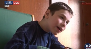 Нужна помощь 11-летнему Владу Жаровскому, у которого ДЦП с поражением всех конечностей