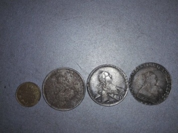 Иностранцы пытались вывезти в Россию старинные монеты