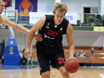 Баскетбол: Аникеенко перешел в «Николаев» после сезона в Лиге ВТБ
