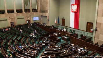 Срочно: Польский сейм отклонил закон о запрете абортов