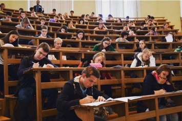Финансирование науки и образования в Украине сократилось в три раза, - эксперт