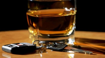 Новые штрафы: пьянство за рулем Рада оценила в 100 тысяч гривен