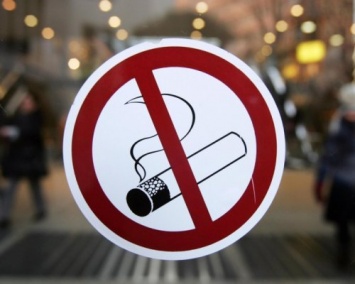 Ученые доказали пользу запрета на курение в публичных местах
