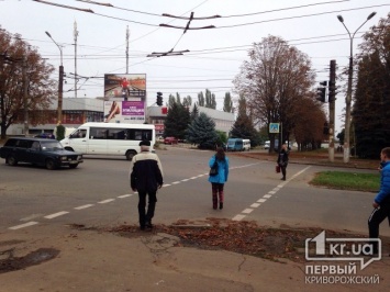 Вышел из строя светофор на перекрестке улиц Ватутина и Н.Зинчевского