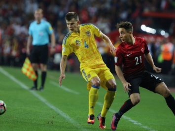 Ф.Терим не узнал игру сборной Турции в первом тайме противостояния с Украиной