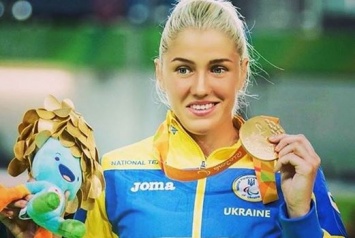Запорожской спортсменке вручили от Президента орден, который у нее уже был