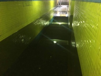 Подземный переход затопило в Чернигове