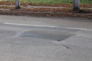 В Славянске ремонт дорог идет с претензиями