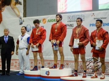 Украинские самбисты завоевали 20 медалей чемпионата мира среди юниоров