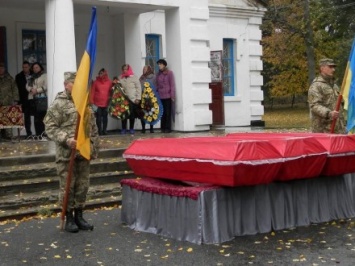 На Кировоградщине перезахоронили 14 воинов, погибших во Второй мировой войне