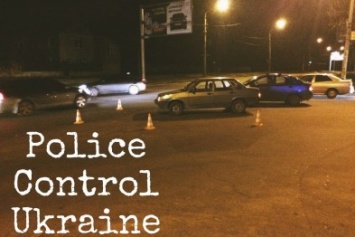 За рулем полицейского авто был работник СТО: в полиции прокомментировали инцидент на улице Ивана Камышева