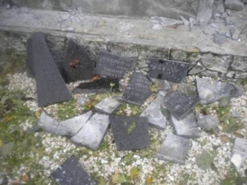 Институт нацпамяти призвал Польшу расследовать разрушение памятника воинам УПА