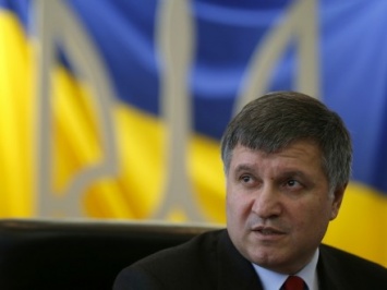 Президент Франции выразил абсолютно неприемлемы для Украины вещи - Аваков