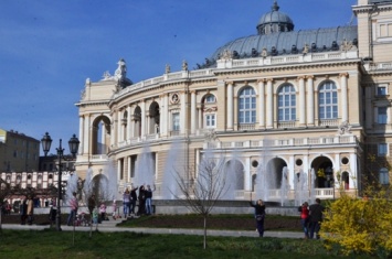 В Одессе начались работы по консервации фонтанов