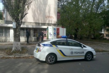 В Каменском нелегальный алкоголь и сигареты изъяла патрульная полиция из Днепра