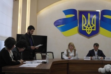 Депутаты Покровска (Красноармейска) приняли устав территориальной громады