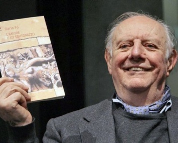 СМИ: Лауреат Нобелевской премии по литературе Дарио Фо скончался в возрасте 90 лет