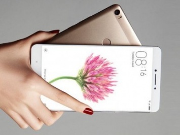 Xiaomi не рассматривает возможность выпуска небольших смартфонов