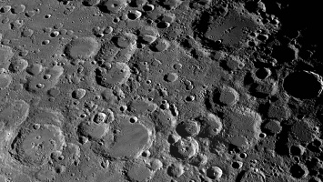 На Луне нашли 222 новых кратера