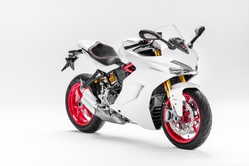 Названы цены на новый мотоцикл Ducati SuperSport