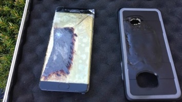 Компания Samsung останавливает производство взрывоопасных смартфонов Galaxy