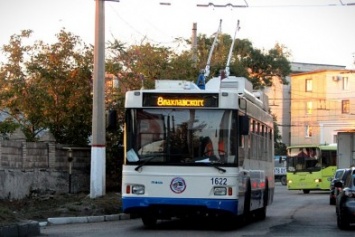 Севастополю подарили два новых троллейбуса (ФОТО)