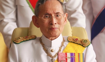 Король Таиланда Пхумипон Адульядет скончался в возрасте 88 лет