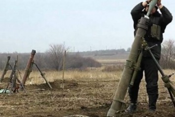 Сутки в зоне АТО: странности под Донецком, гремящее мариупольское направление, неспокойная Луганщина