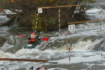 Енакиевцы приняли участие в соревнованиях по водному туризму в Новопетровке