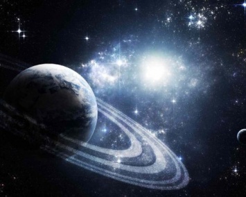 Ученые обнаружили планету с вращающимися в разные стороны кольцами