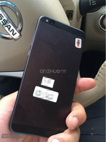 В сети стали доступны фотографии смартфона Xiaomi Mi5C
