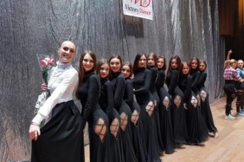 Центр спортивного танца в Бердянске подарил горожанам чудесный концерт