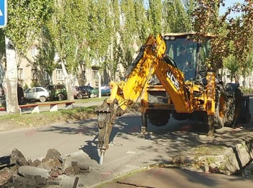 В Бердянске приступили к замене труб городского водовода