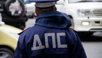 В Петербурге ловкий полицейский задержал пьяного водителя через окно транспортного средства