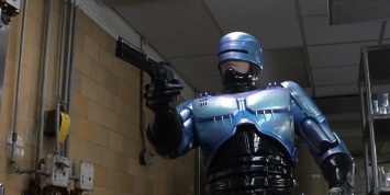 В Дубае с 2017 года робот-полицейский будет бороться с преступностью