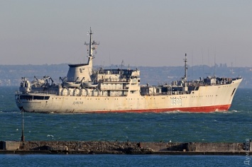 Восстановленное после пожара судно ВМСУ "Донбасс" вышло в море