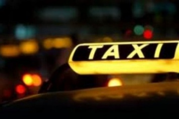 Черниговские патрульные по горячим следам задержали грабителя таксиста