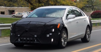 Прототип седана Cadillac XTS 2018-го года сфотографировали во время тестирования