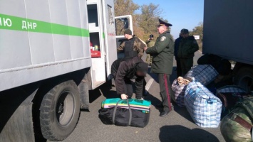 Боевики "ДНР" передали Лутковской еще 23 осужденных