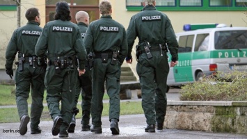 В Германии неонацист открыл огонь по полицейским - пострадали четыре человека