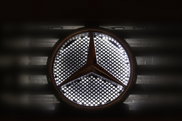 Новый Mercedes-Benz SLC 2016 попал в объектив камер