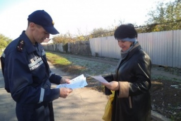 Донецкая область: спасатели инструктируют граждан