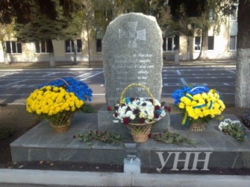 Памятный знак погибшим воинам АТО установили в Запорожье