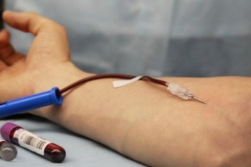 В Днепре тяжелобольной девочке очень срочно нужна донорская кровь