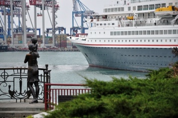 Круизный лайнер «Boudicca» посетил Одесский порт