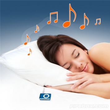 Ученые рассказали о пользе прослушивания музыки перед сном
