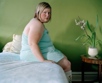 Дискриминация людей с ожирением увеличивает риск для их здоровья