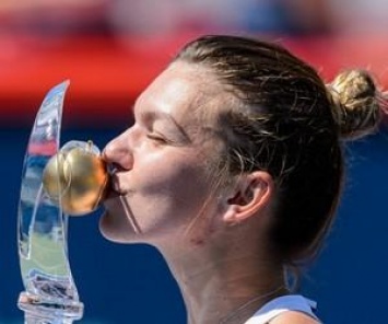 Халеп обыграла Киз в стартовом матче итогового турнира WTA