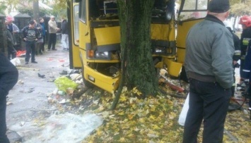 Авария автобуса во Львове: число пострадавших возросло до 19